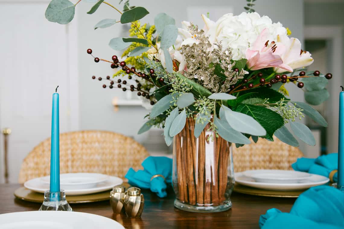 Blogger Stylin' Home Tours: Thanksgiving Tablescape 2015