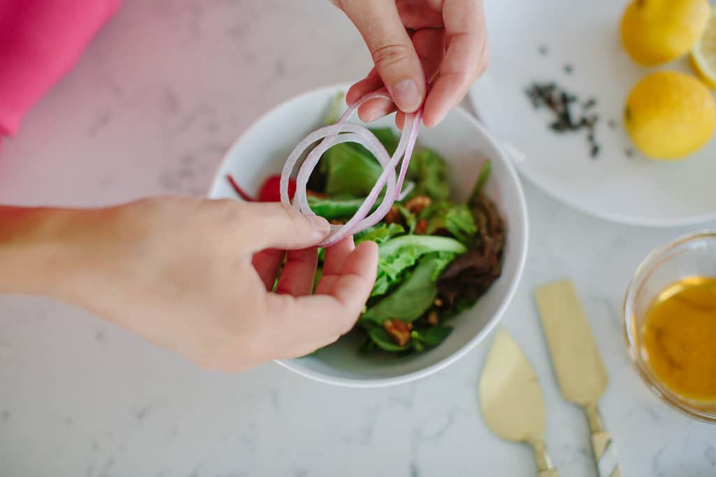 Citrus-Honey-Vinaigrette-Salad-Dressing-onion