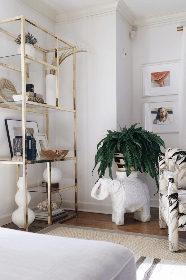 HOM: House of Hipsters Magazine-Worthy Boho Home shelves