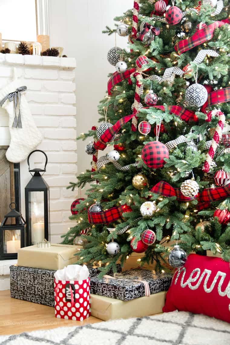 Top 5 Friday: Favorite Christmas Decorating Themes traditional