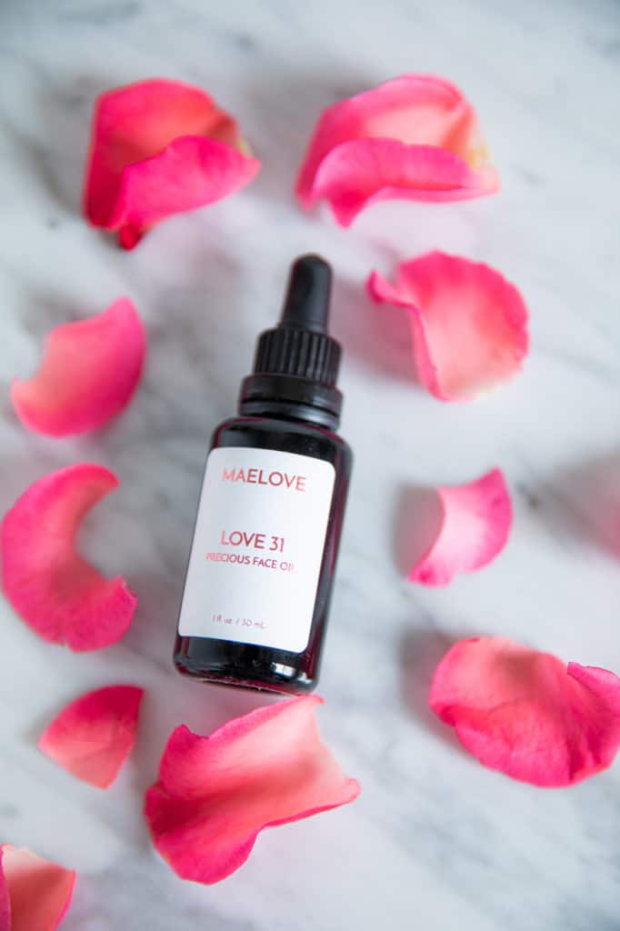 Healthy Habits: My Nighttime Skincare Routine with Maelove + Simple Stylings + Facial Oil